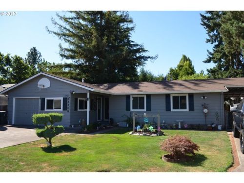 2885 Beaver Ct, Hubbard, OR 97032-9567
