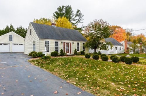 38 Benton Ln, Glastonbury, CT 06033-2309