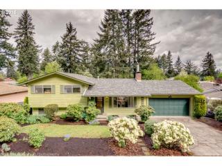 15225 Gladstone St, Portland, OR 97236-2485