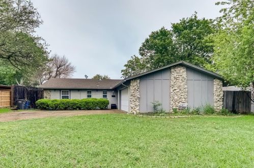 5329 Waits Ave, Fort Worth, TX 76133-2313