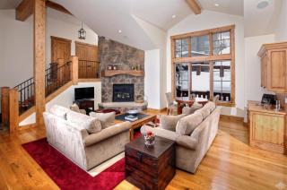 2735 Snowberry Dr, Vail, CO 81657-4137