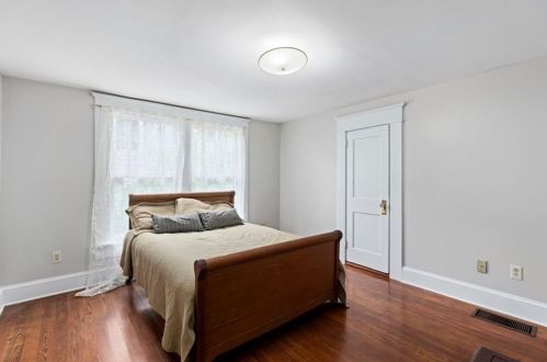 15 Branham St, Atlanta GA  30317-1228 exterior