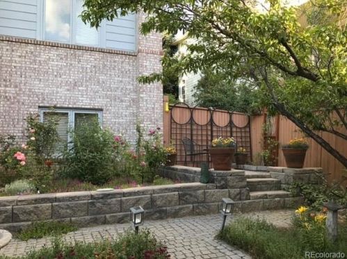 16438 Crestline Pl, Aurora CO 80015-4049 exterior