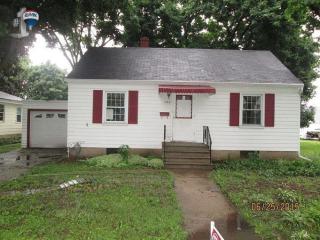 705 Allen St, Belvidere, IL 61008-5120