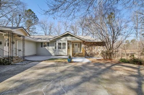509 Wagers Mill Rd, Newnan, GA 30263-3721