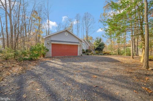 306 Stratford Cir, Locust Grove, VA 22508-5235