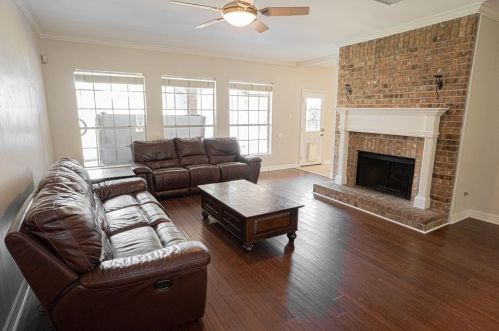 2310 Country Mile Ln, Richmond TX 77406-2000 exterior