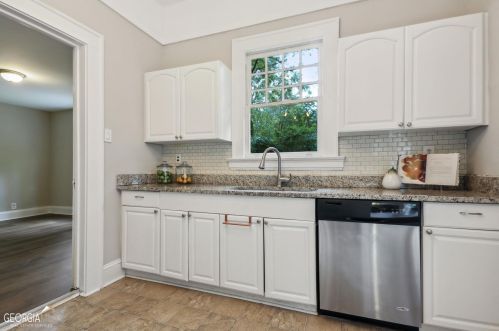 1402 Fairbanks St, Atlanta GA  30310-4348 exterior