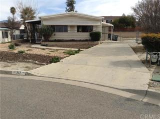 717 Skov St, Hemet, CA 92543-3722