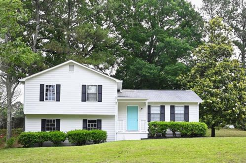 2065 Black Gum Dr, Kennesaw, GA 30152-3351