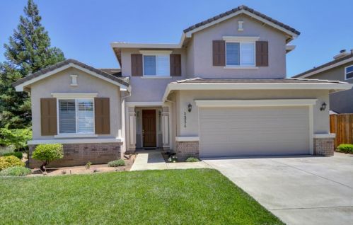 1214 Campanilla Ct, Davis, CA 95618-7116