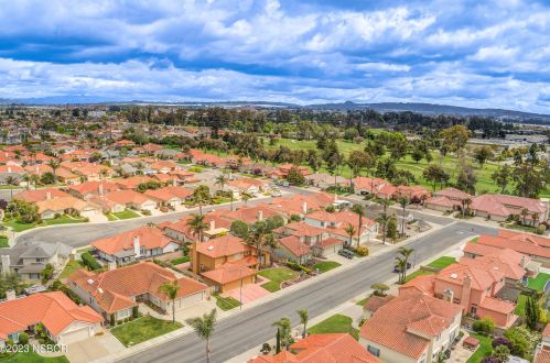 2418 Sandpiper Dr, Santa Maria CA  93455-1521 exterior
