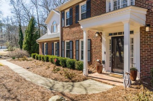 2131 Spindrift Ct, Marietta, GA 30062-6000