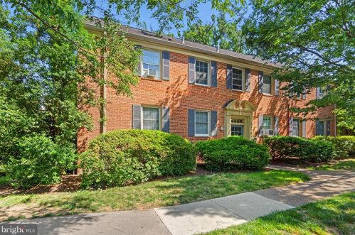 2412 Colston Dr, Silver Spring, MD 20910-2530