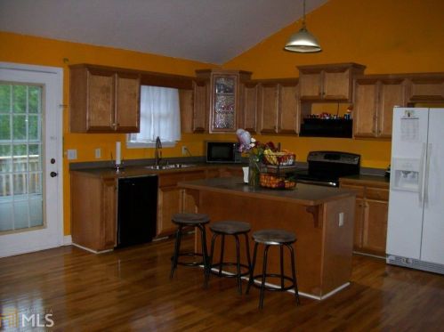 191 Rocky Shoals Trl, Mount Airy, GA 30563-3670