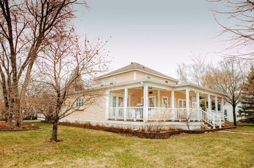 111 6th Ave, Erdahl, MN 56531-4527