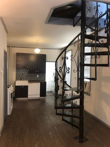 1624 Beach Ave, Chicago, IL 60622-8056