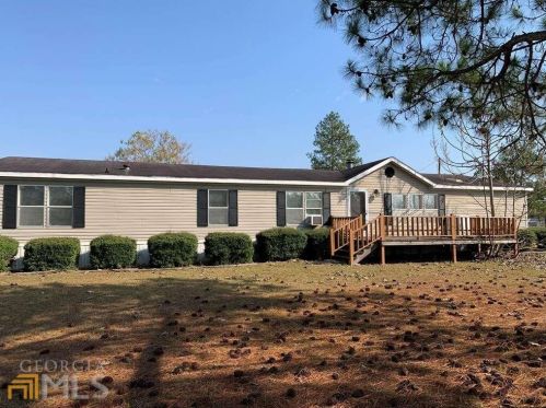 148 Primrose Ln, Baxley, GA 31513-8584
