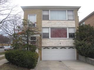 6757 Harding Ave, Chicago, IL 60712-2501