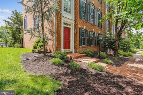 43775 Apache Wells Ter, Leesburg, VA 20176-7423