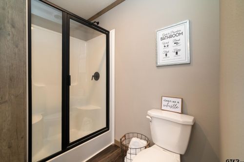 2446 Blocker Rd, Marshall TX 75672-3720 exterior