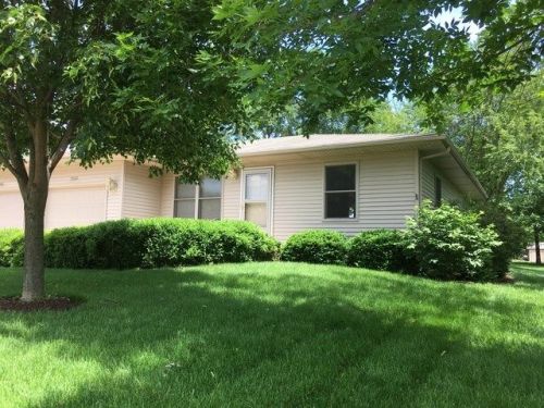 2102 Mary Ln, Ottawa, IL 61350-1276