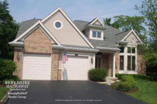 2726 Aspen Ct, Glenview IL  60026-7311 exterior