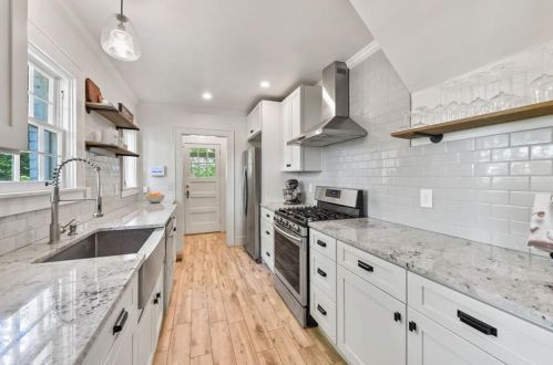 972 Eden Ave, Atlanta GA  30316-2503 exterior