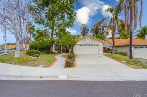 3364 Golfers Dr, Oceanside, CA 92056-1713