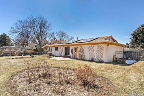 1736 Lake View Dr, Fort Collins CO  80524 exterior