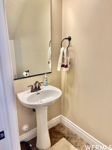 689 130, Smithfield UT 84335-6748 exterior