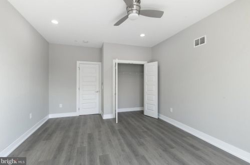 1937 4 St, Philadelphia PA 19140-2417 exterior