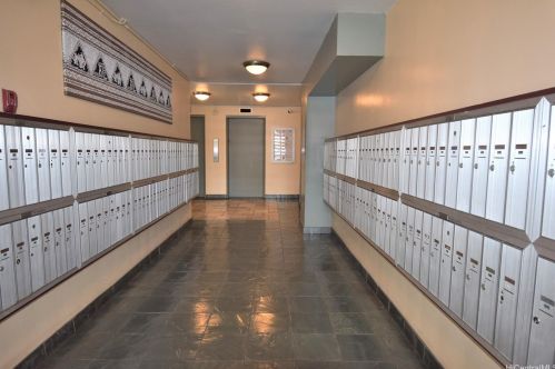 1550 Wilder Ave, Honolulu HI  96822-4678 exterior