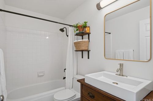 7908 Horizon Vw Dr, Anaheim CA  92808-1517 exterior