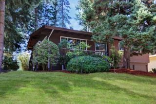 12541 52nd St, Bellevue, WA 98006-2910