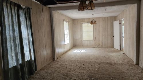 1229 Jones St, Greenville, TX 75401-4820