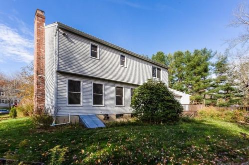 217 Wedgewood Dr, Torrington CT  06790-3044 exterior