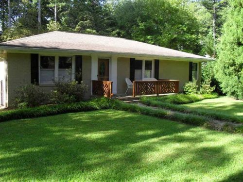 2605 Davis Cir, Austell, GA 30168-4115