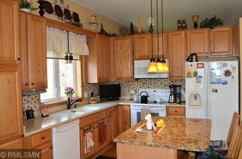 2211 Glacier Way, Hastings, MN 55033-3748
