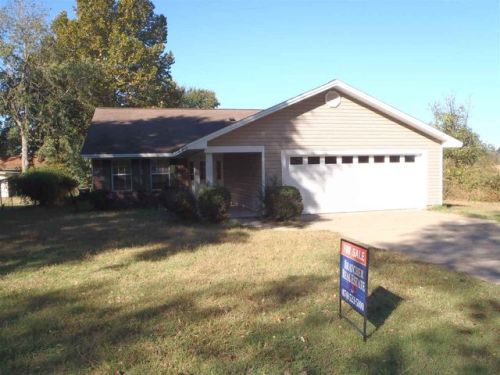 3805 Daniels St, Auvergne, AR 72112-2249