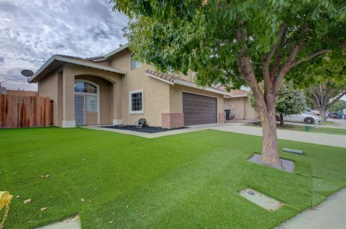 98 Regina Dr, Tracy, CA 95376-1342