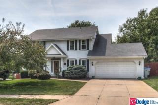 802 Wilshire Ln, Omaha, NE 68046-6234
