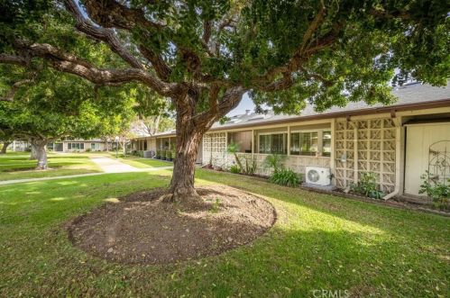13346 El Dorado Dr, Seal Beach, CA 90740-3591