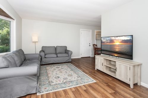 442 Cochise Ct, Carol Stream IL  60188-1516 exterior