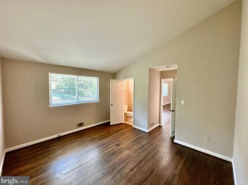 11106 Bybee St, Silver Spring MD 20902-3205 exterior