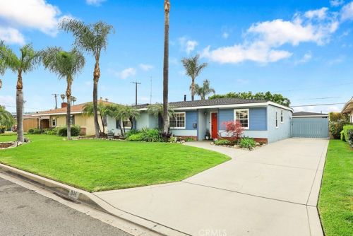 346 Leeside St, Glendora, CA 91741-4225