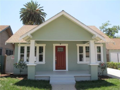 4276 1st St, Riverside CA  92501-2306 exterior