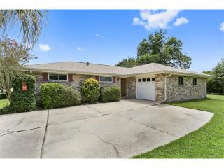 4528 Chastant St, Metairie, LA 70006-2056