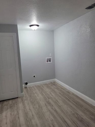 2451 Bomar Ave, Fort Worth TX  76103-2211 exterior