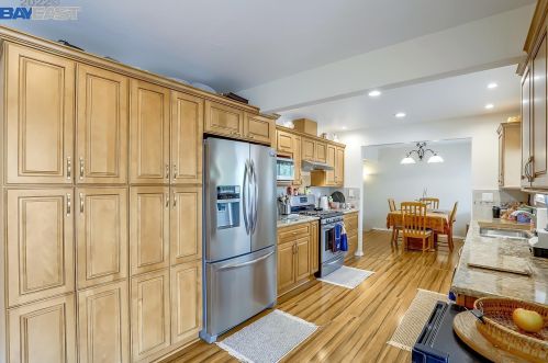 867 Keystone Way, Livermore, CA 94550-5830